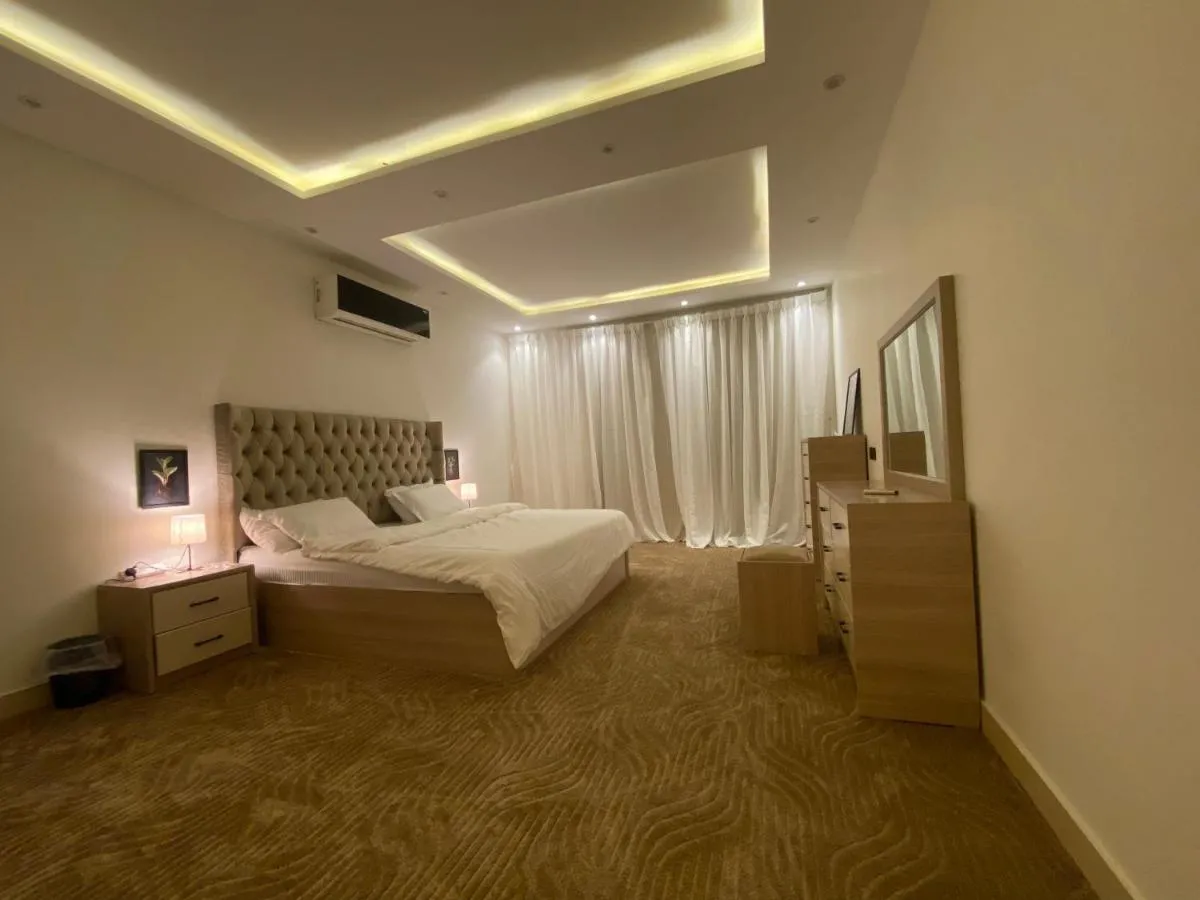 Image 1 of شقة للإيجار apartment for rent MALQA